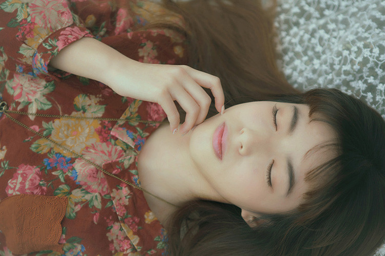 童话里的长发迷人女子  第15张