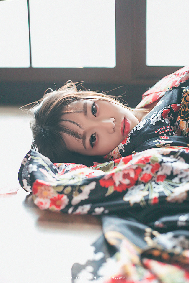 和服MM私房红唇诱惑  第5张