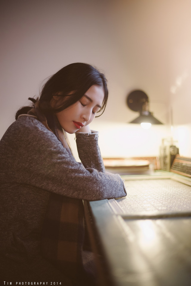 呆萌女子清纯迷人图  第5张