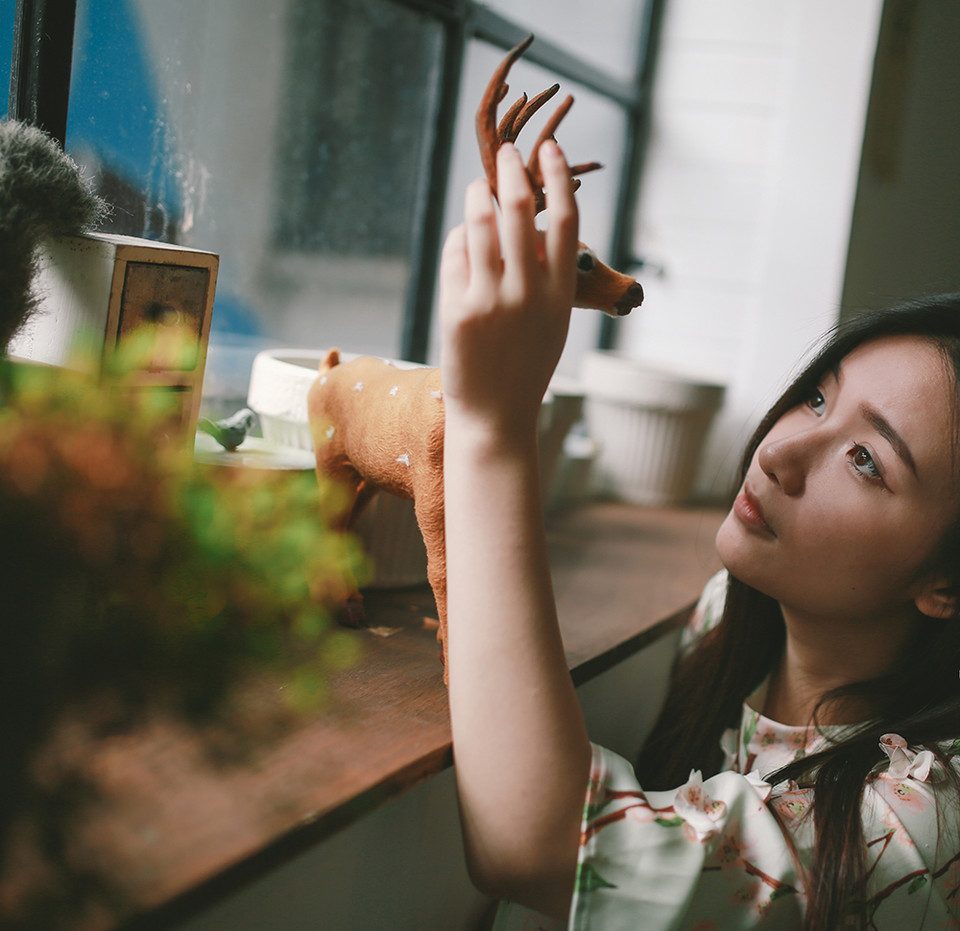 碎花美眉私房迷人清纯图片  第1张