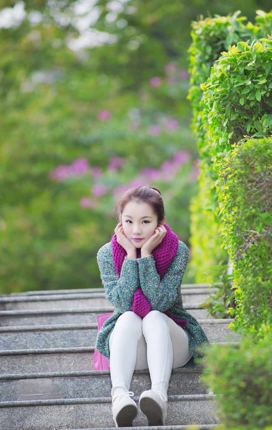 冬日暖人的长发清纯少女  第3张