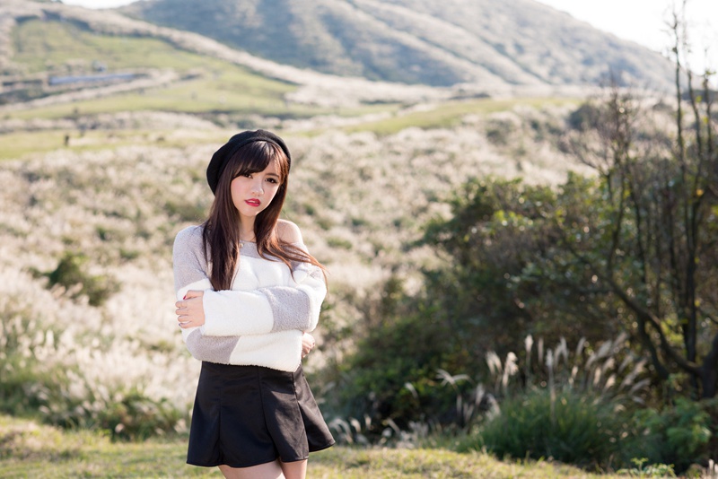 田野里温柔可人清纯照  第21张