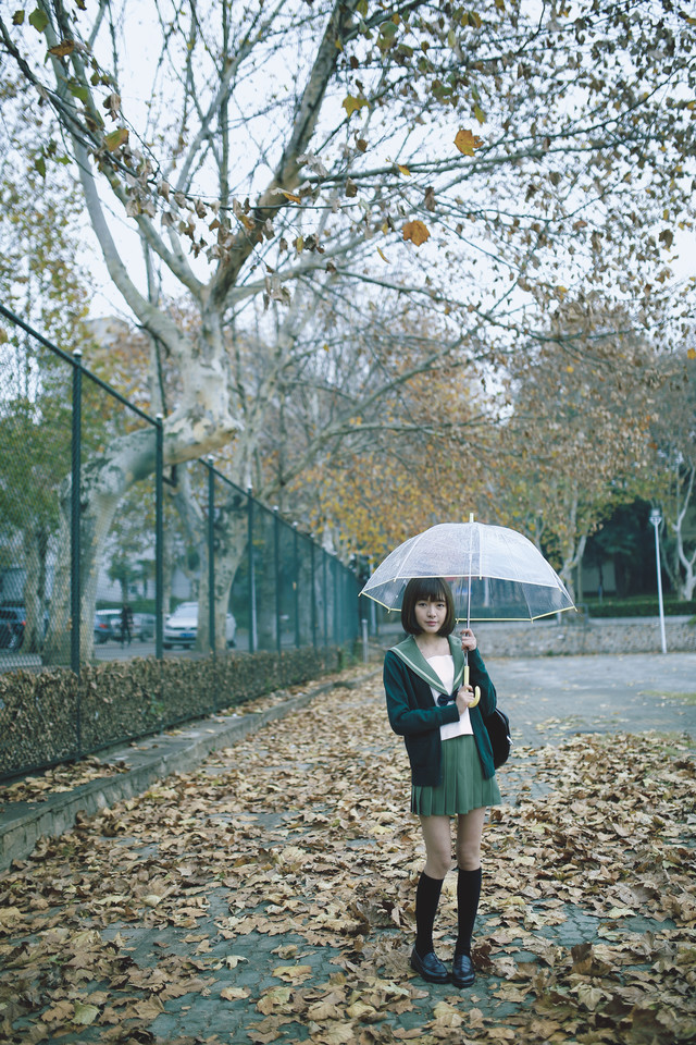 学生妹户外清纯气息  第5张