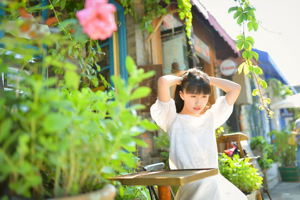 甜美清纯白裙少女  第12张