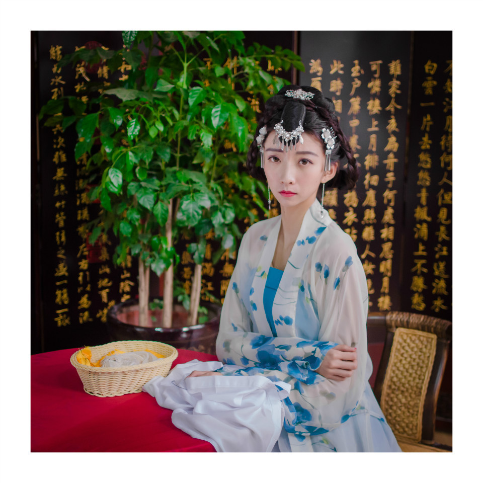 古装女子清纯私房艺术照  第6张
