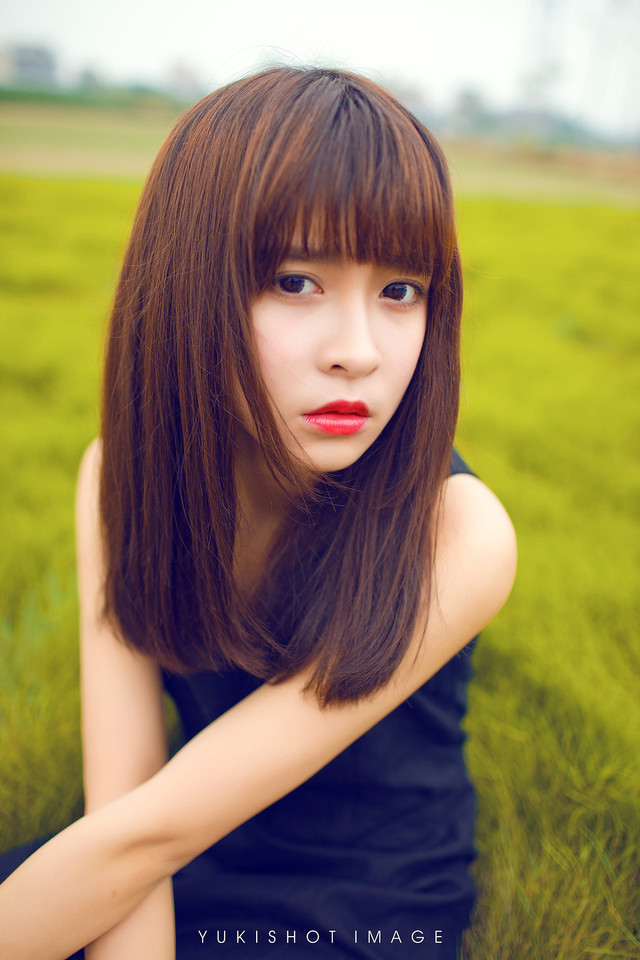 黑裙女子夏日小清新  第5张