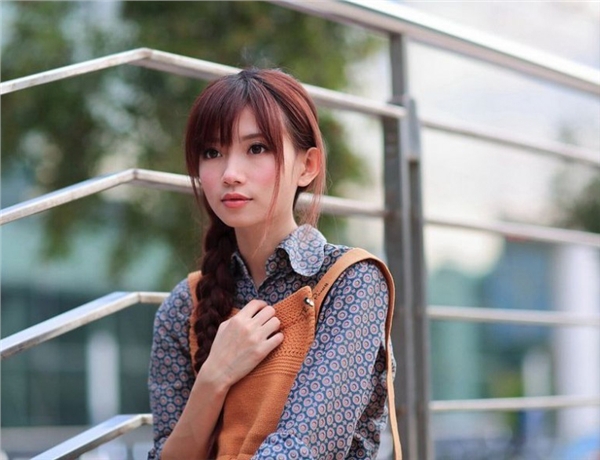 复古时尚甜美女孩  第2张