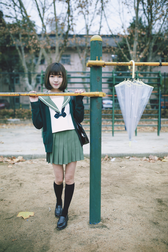 学生妹户外清纯气息  第6张