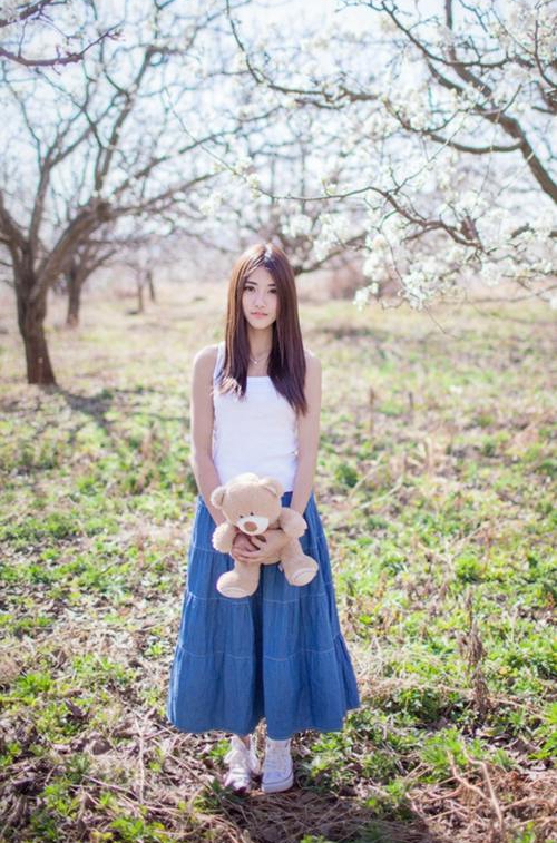 清纯校花的唯美生活照  第4张