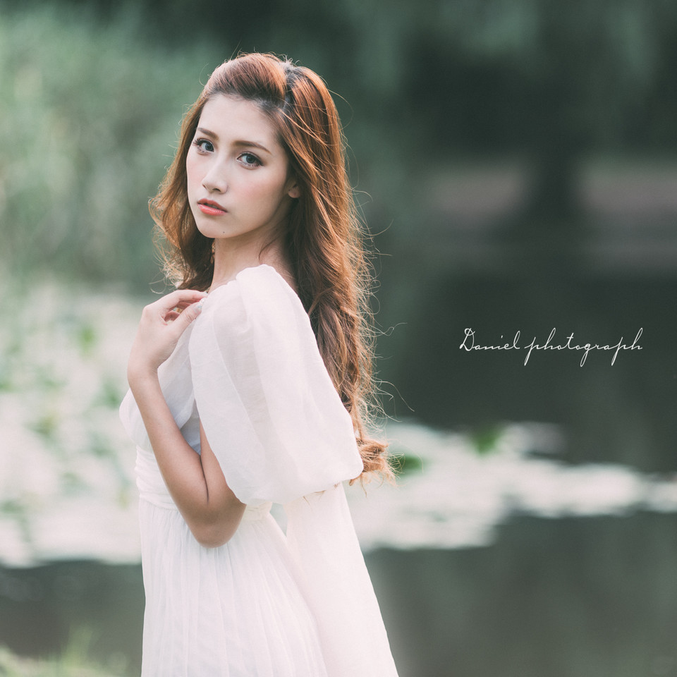 活力少女夏日俏皮图  第11张