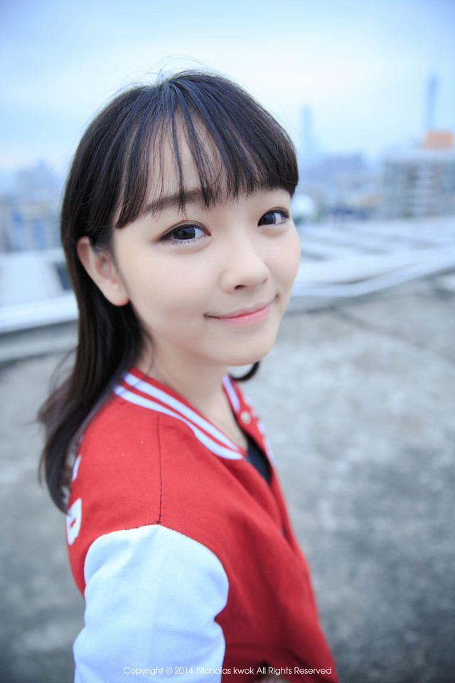 甜美女子的清纯写真图  第16张