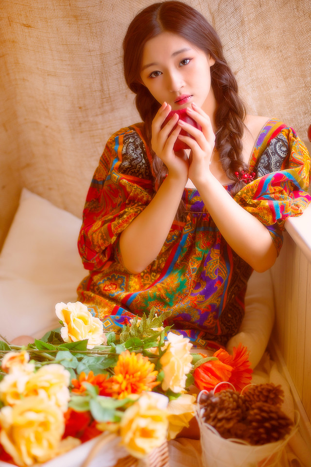 双马尾女子复古气质图  第5张