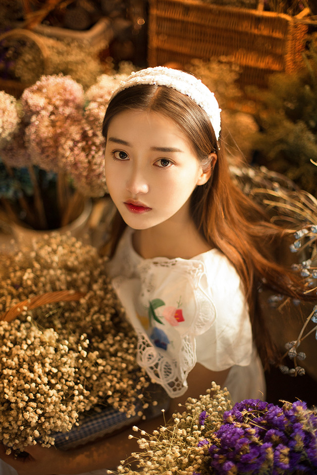 梦境女子唯美迷人写真  第6张