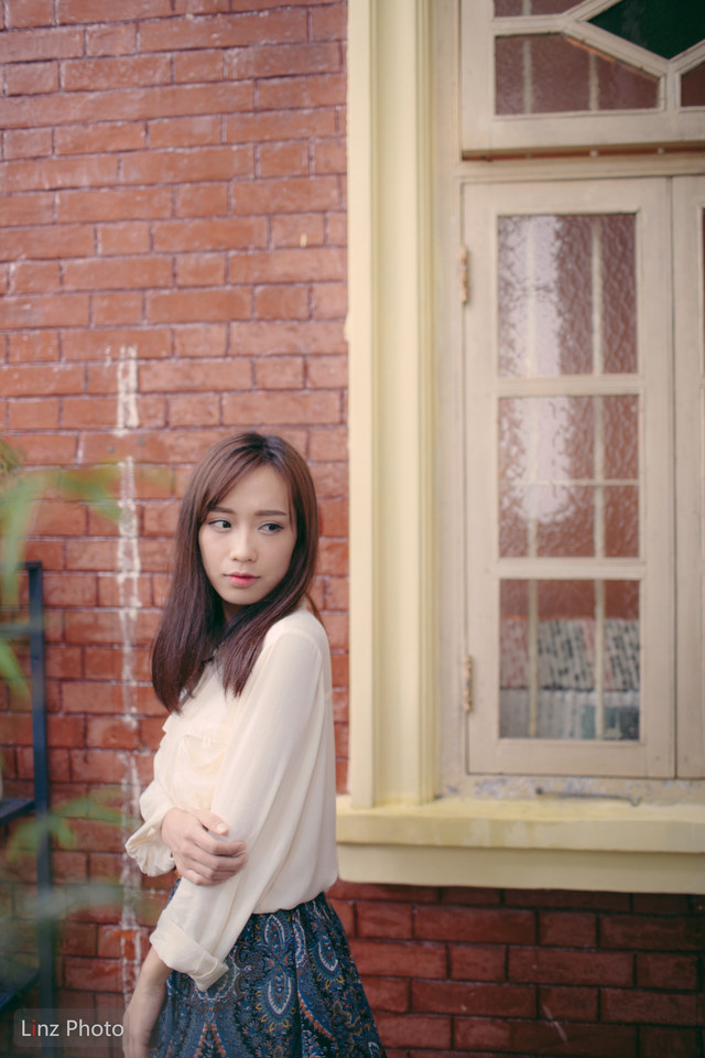 咖啡馆清纯甜美女孩  第5张