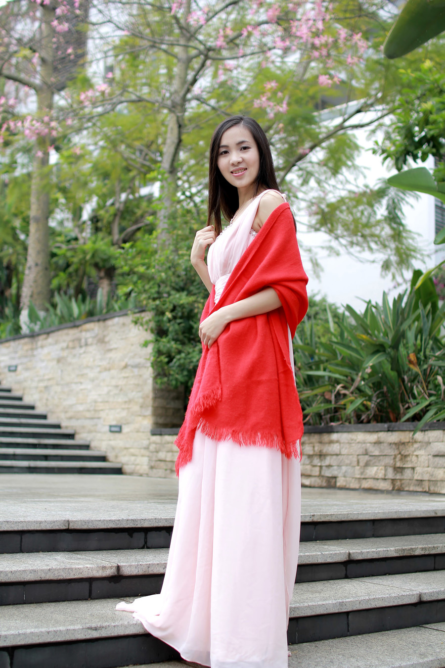 长裙美女甜美清纯照  第7张