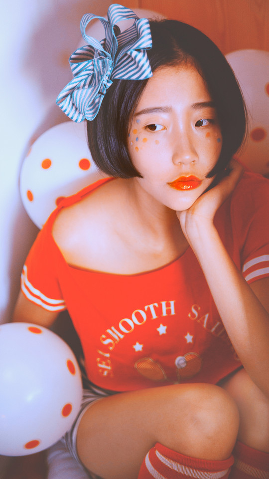 俏皮女子私房搞怪图  第10张