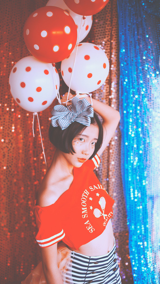 俏皮女子私房搞怪图  第14张