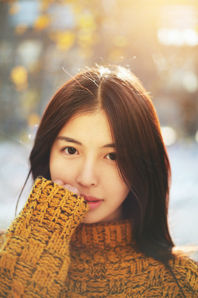 深秋暖阳下清纯甜美姑娘  第9张