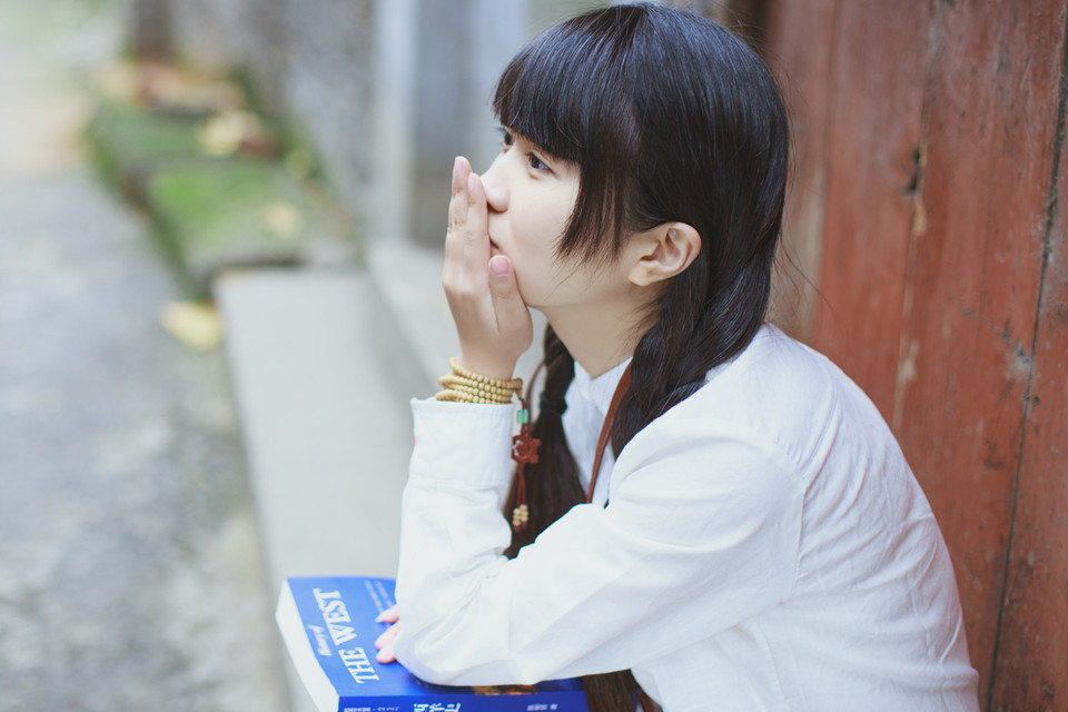 双马尾女子的俏皮清纯图  第9张