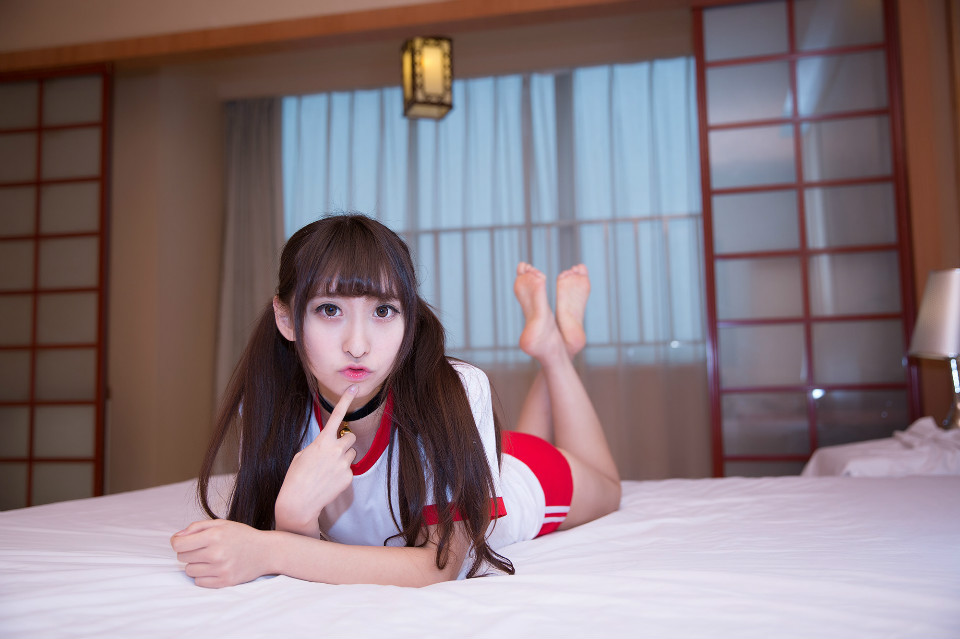 90后私房卖萌妹子  第14张