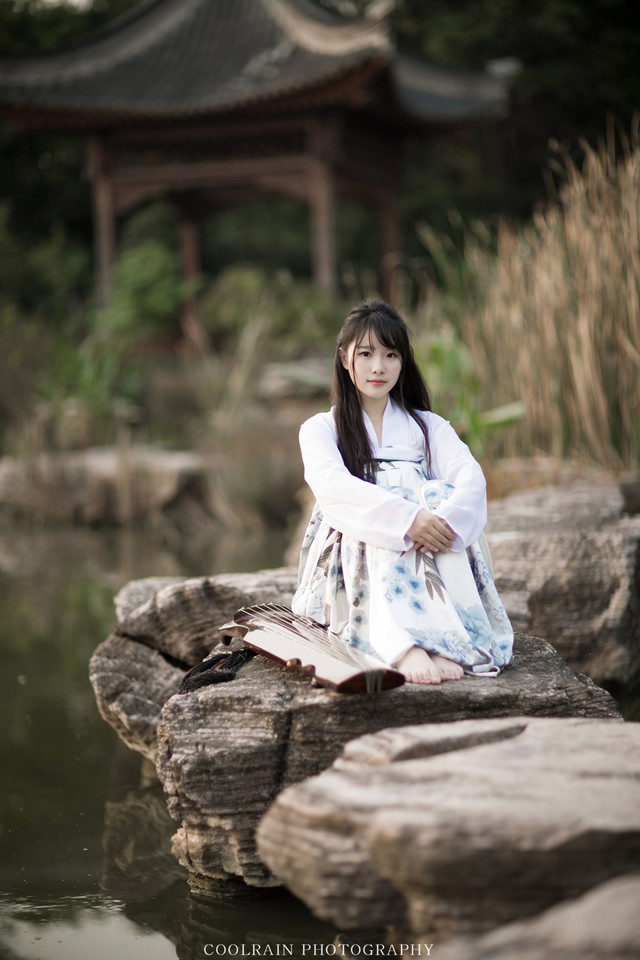 古筝女子户外清纯唯美图  第20张