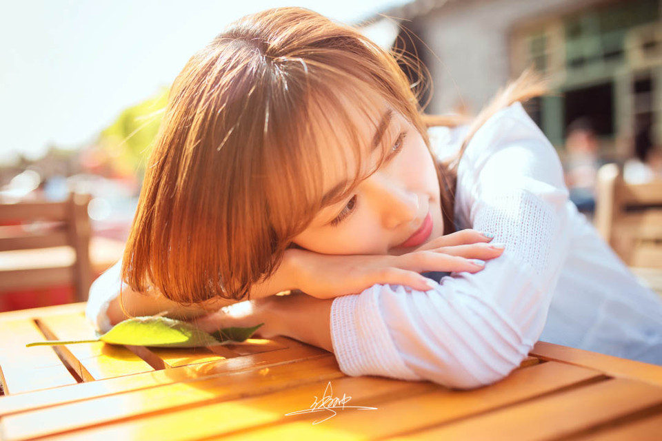 清纯美女户外小清晰写真  第15张