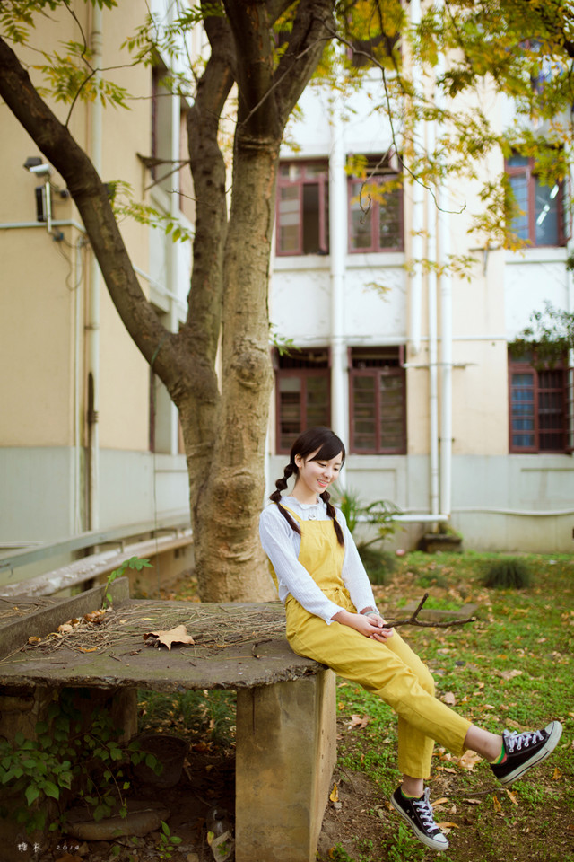 秋日清纯美女迷人图  第10张