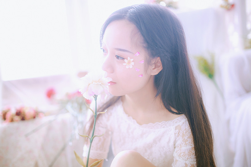 清纯私房照的少女梦  第4张