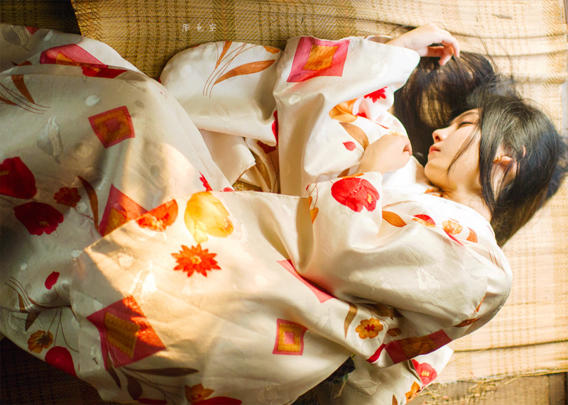 合服美女私房清纯写真  第10张