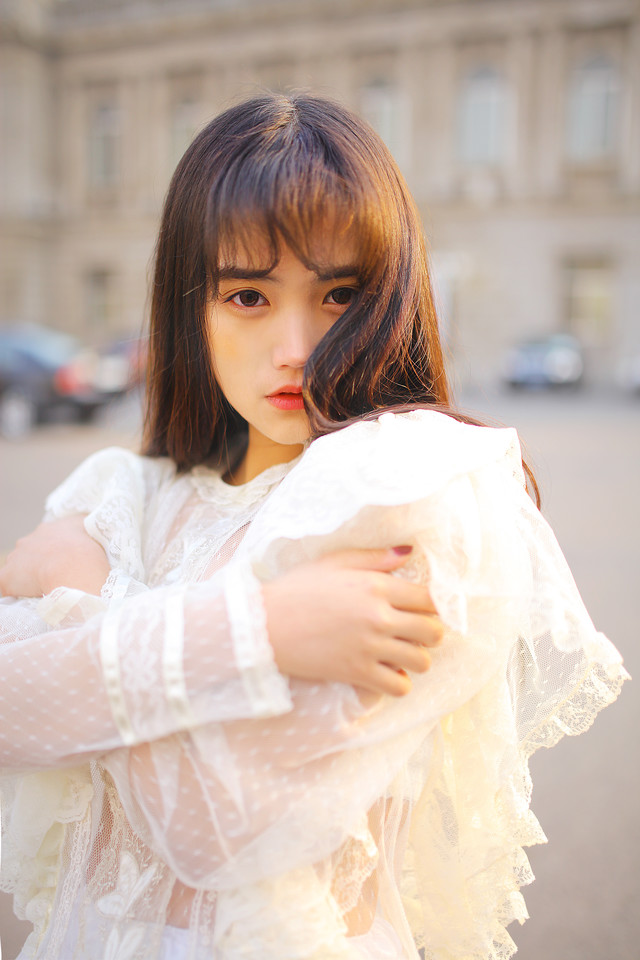 娇羞女子清纯梦幻气质图  第8张