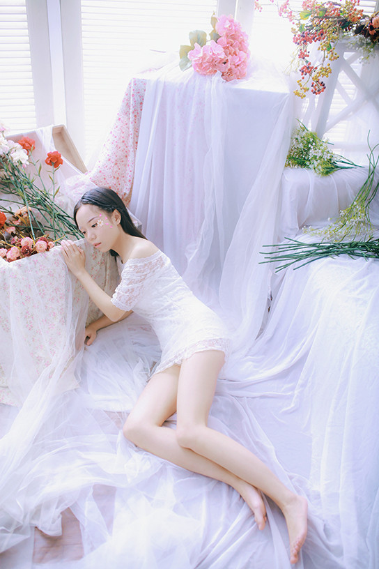 清纯私房照的少女梦  第10张