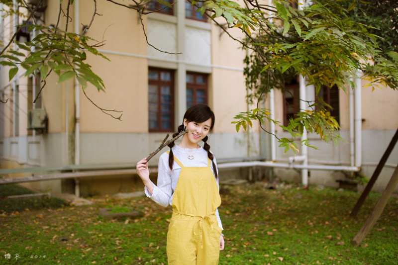 秋日清纯美女迷人图  第20张