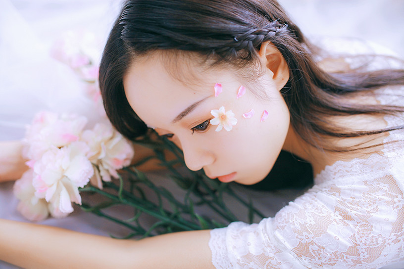 清纯私房照的少女梦  第9张