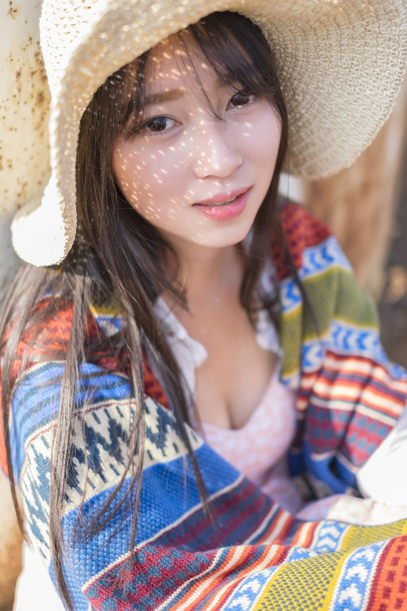 甜美笑容的户外清纯美女  第3张