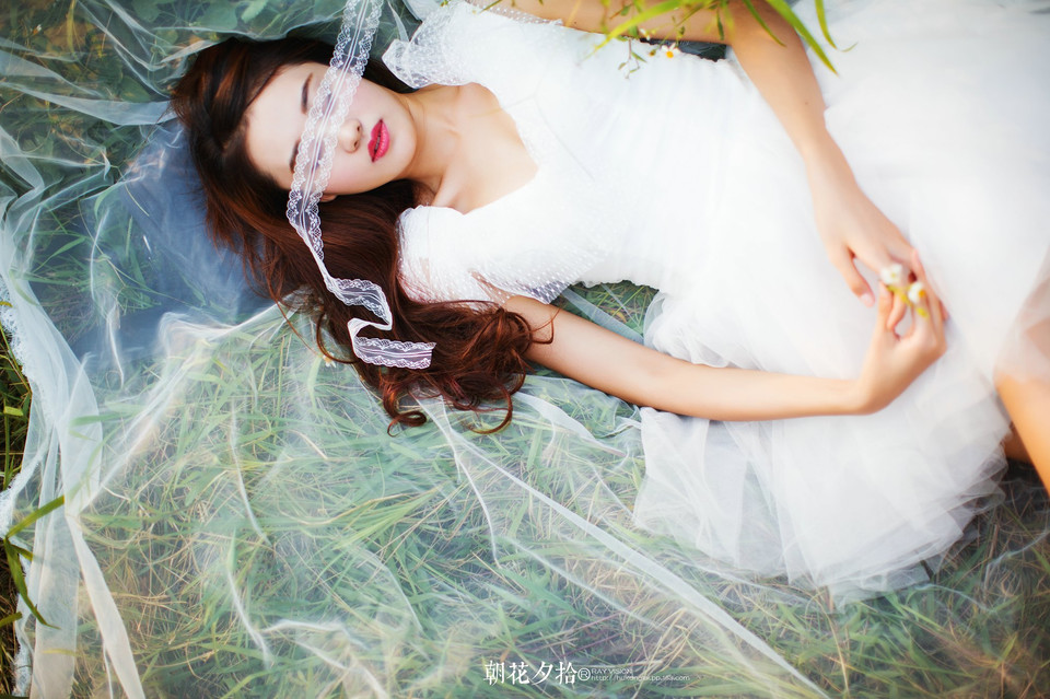 花间女子清纯甜美风  第10张