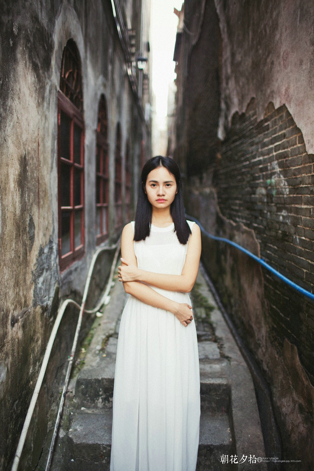 时光静默的清纯甜美女子  第5张