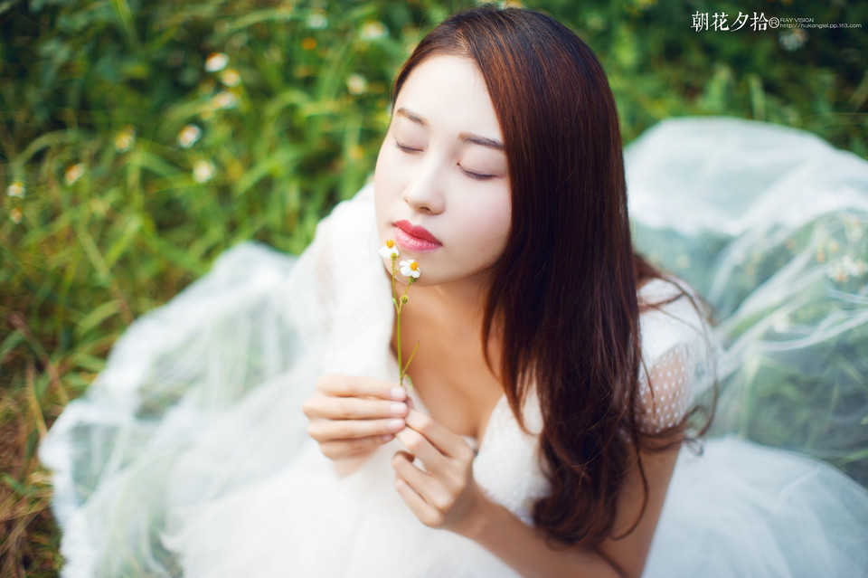 花间女子清纯甜美风  第11张