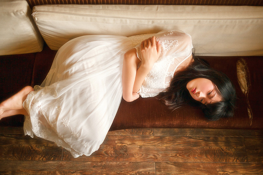 柔光美女私房迷人白裙  第10张