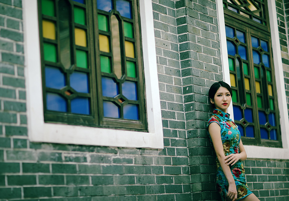 旗袍美女甜美艺术照  第8张