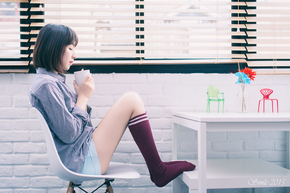 短发妹子清纯甜美图  第13张