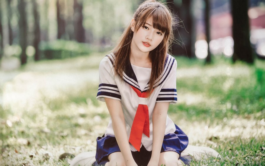 学生妹制服清纯甜美照  第2张