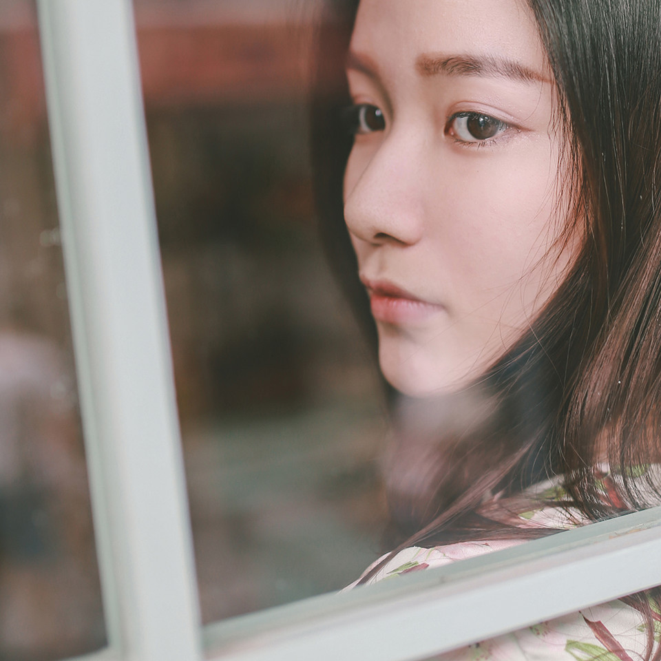 碎花美眉私房迷人清纯图片  第2张