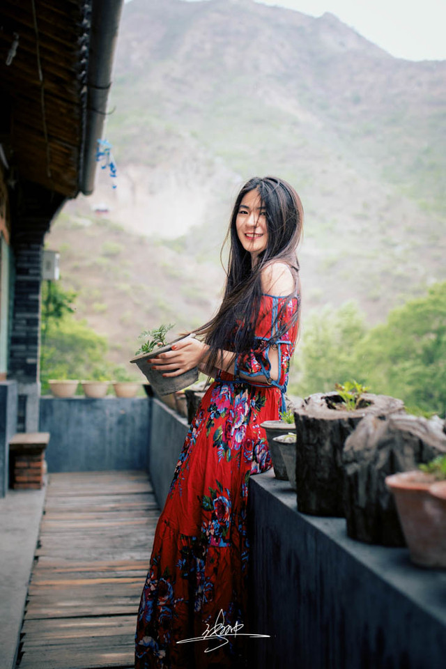 气质美女小清晰唯美写真  第3张