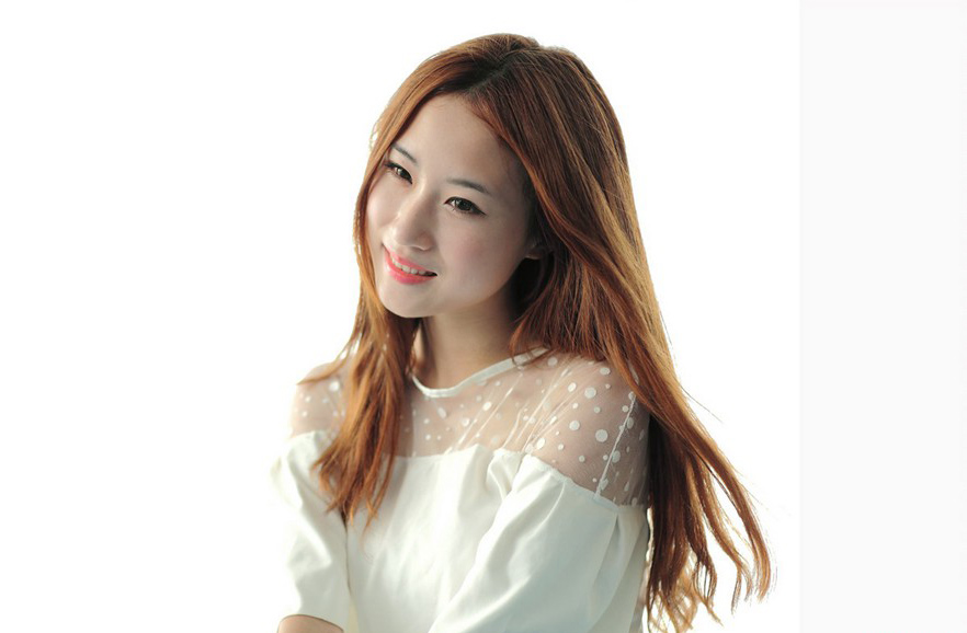 甜美无比的秀丽妹子  第1张