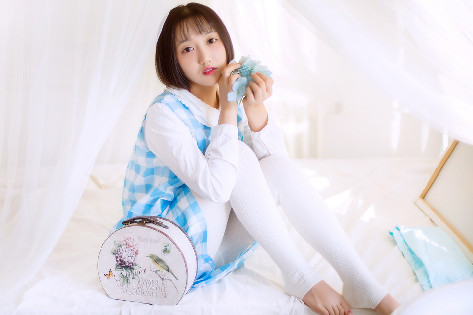 小清新美女私房纯情写真  第10张