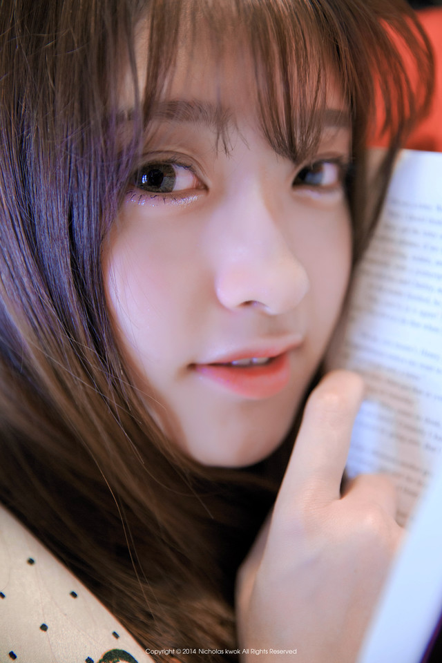 午后时光的清纯女子  第12张