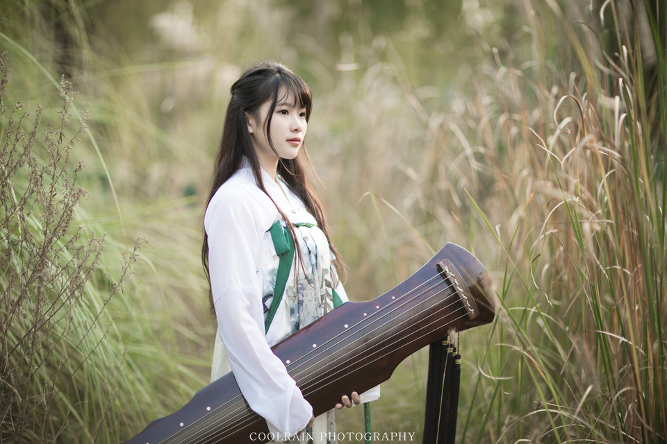 古筝女子户外清纯唯美图  第4张