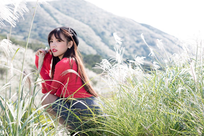 田野里温柔可人清纯照  第7张