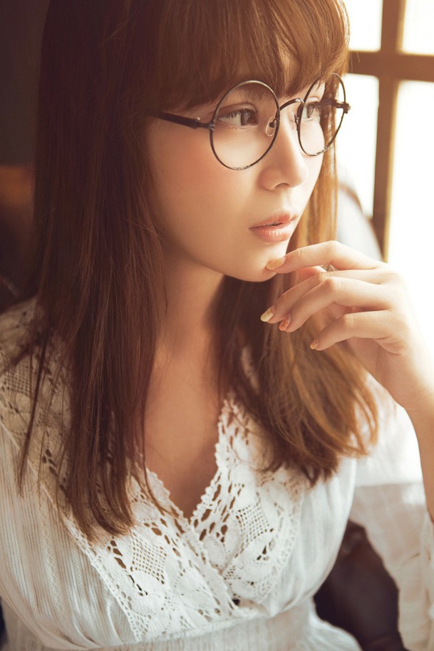 入秋清纯美女的小清新图片  第4张