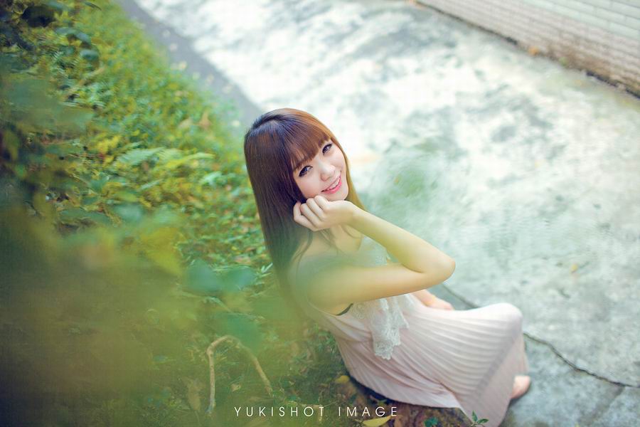 夏日甜美风的清纯图片  第9张